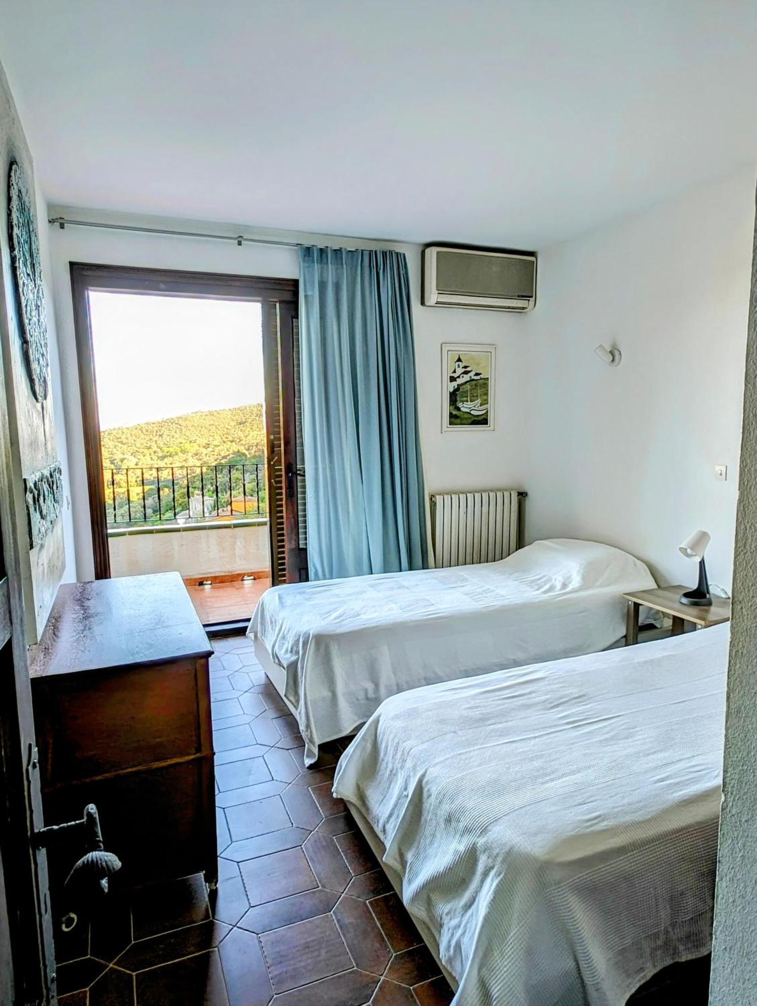 Villa La Vista Calonge  Pokoj fotografie